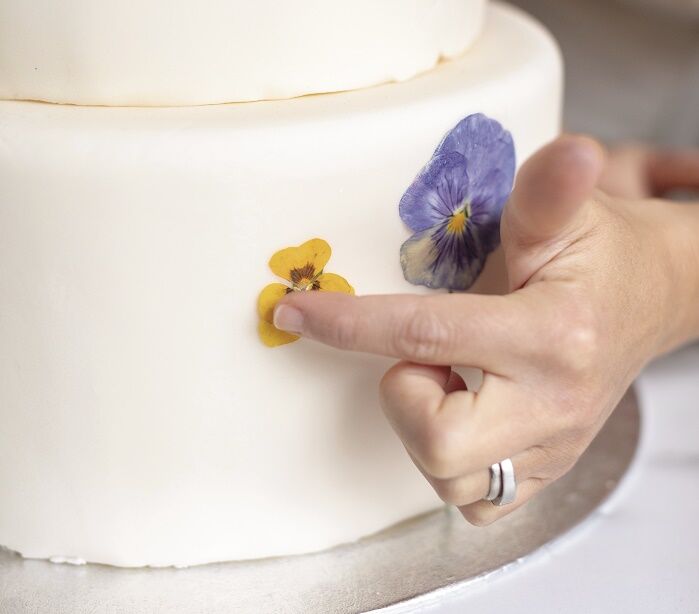 Edible Pressed Flower Cake Decoration Archives - Wild Blossoms Studio